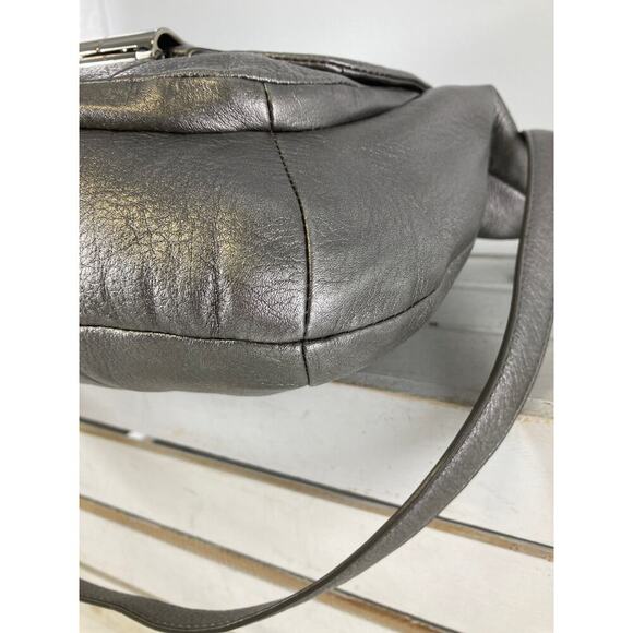 COACH 19303 MEDIUM SILVER METALIC LEATHER CROSSBODY BAG - Picture 9 of 16